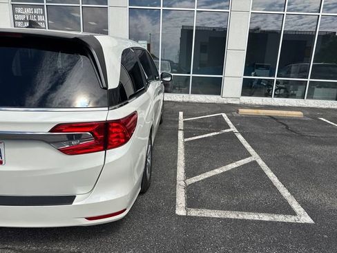 Used 2018 Honda Odyssey EX-L image 6