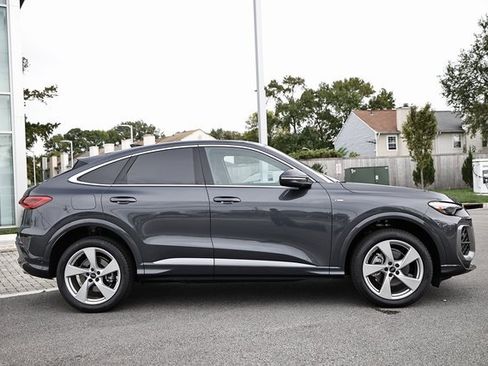 New 2025 Audi Q5 2.0T Premium Plus image 3