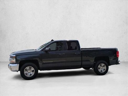 Used 2017 Chevrolet Silverado 1500 LT w/ All Star Edition AWD/4WD image 9