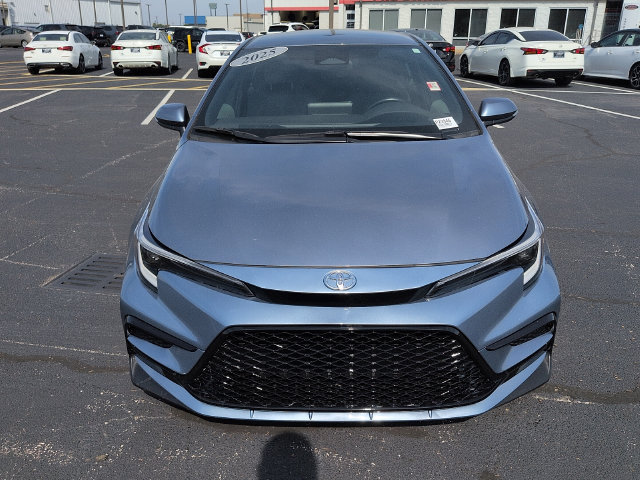 Certified 2025 Toyota Corolla SE w/ Convenience Package FWD image 2