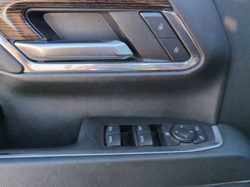 Used 2024 GMC Sierra 2500 SLE w/ SLE Value Package; image 23