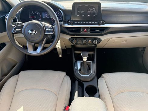 Used 2020 Kia Forte LXS image 4