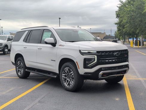 New 2026 Chevrolet Tahoe Z71 w/ Comfort Package AWD/4WD image 16