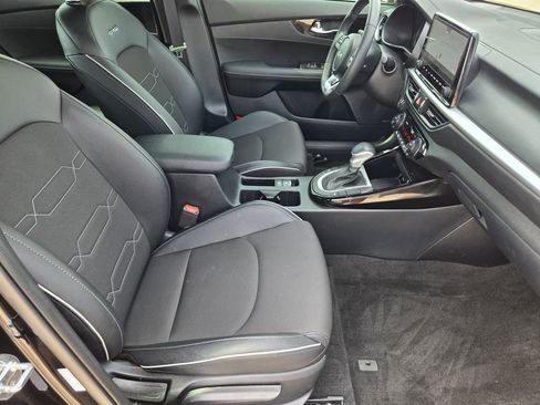 Certified 2024 Kia Forte GT-Line w/ GT-Line Premium Package image 13