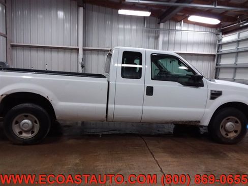Used 2010 Ford F250 XL image 6