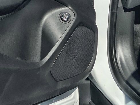 Certified 2025 Chevrolet TrailBlazer LT w/ Convenience Package image 21