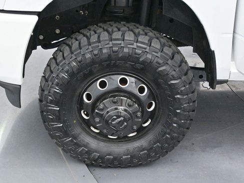 Used 2025 RAM 3500 Big Horn AWD/4WD image 26