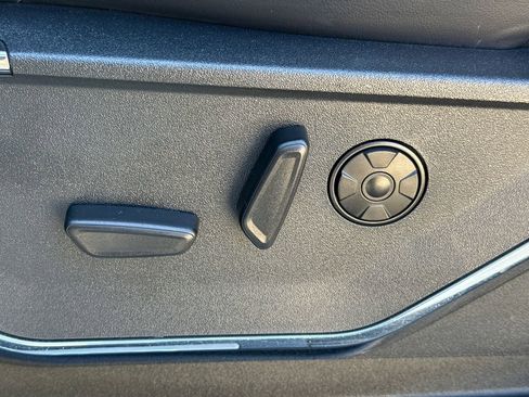 Used 2024 Ford F350 Platinum w/ FX4 Off-Road Package image 22