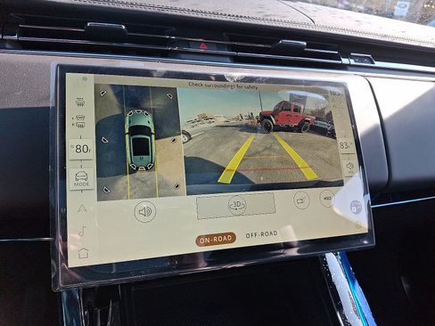 New 2026 Land Rover Range Rover Sport SE image 9
