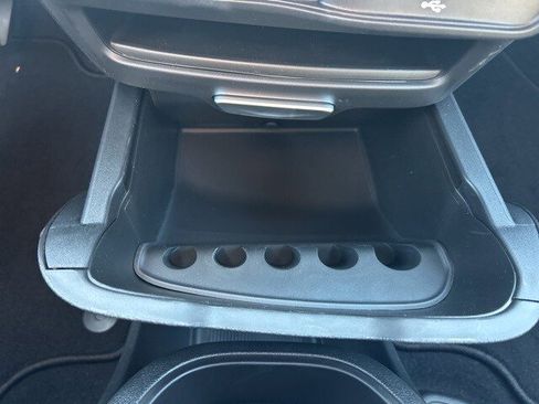 New 2026 Chrysler Pacifica Select image 26