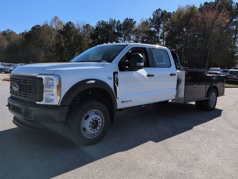 New 2025 Ford F550 4x4 Crew Cab Super Duty image 7