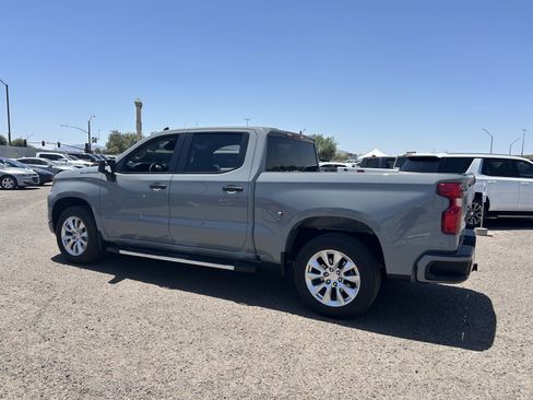 Used 2025 Chevrolet Silverado 1500 Custom RWD image 3