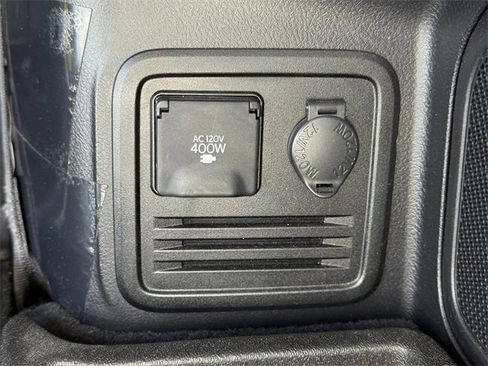 Used 2021 Toyota 4Runner Limited image 29