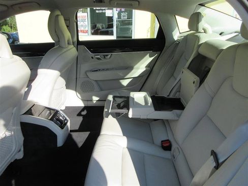 Used 2018 Volvo S90 T5 Momentum w/ Convenience Package image 28