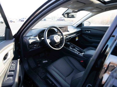 New 2026 Honda Accord EX-L image 8