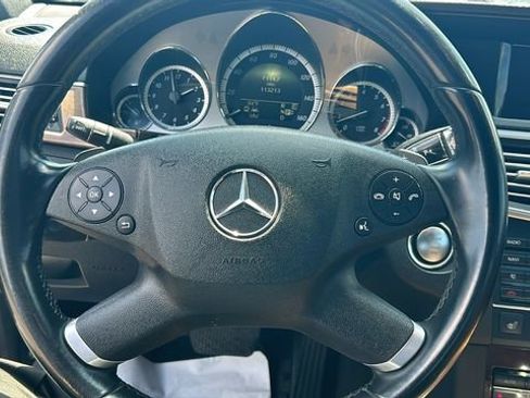 Used 2011 Mercedes-Benz E 350 Sedan image 19