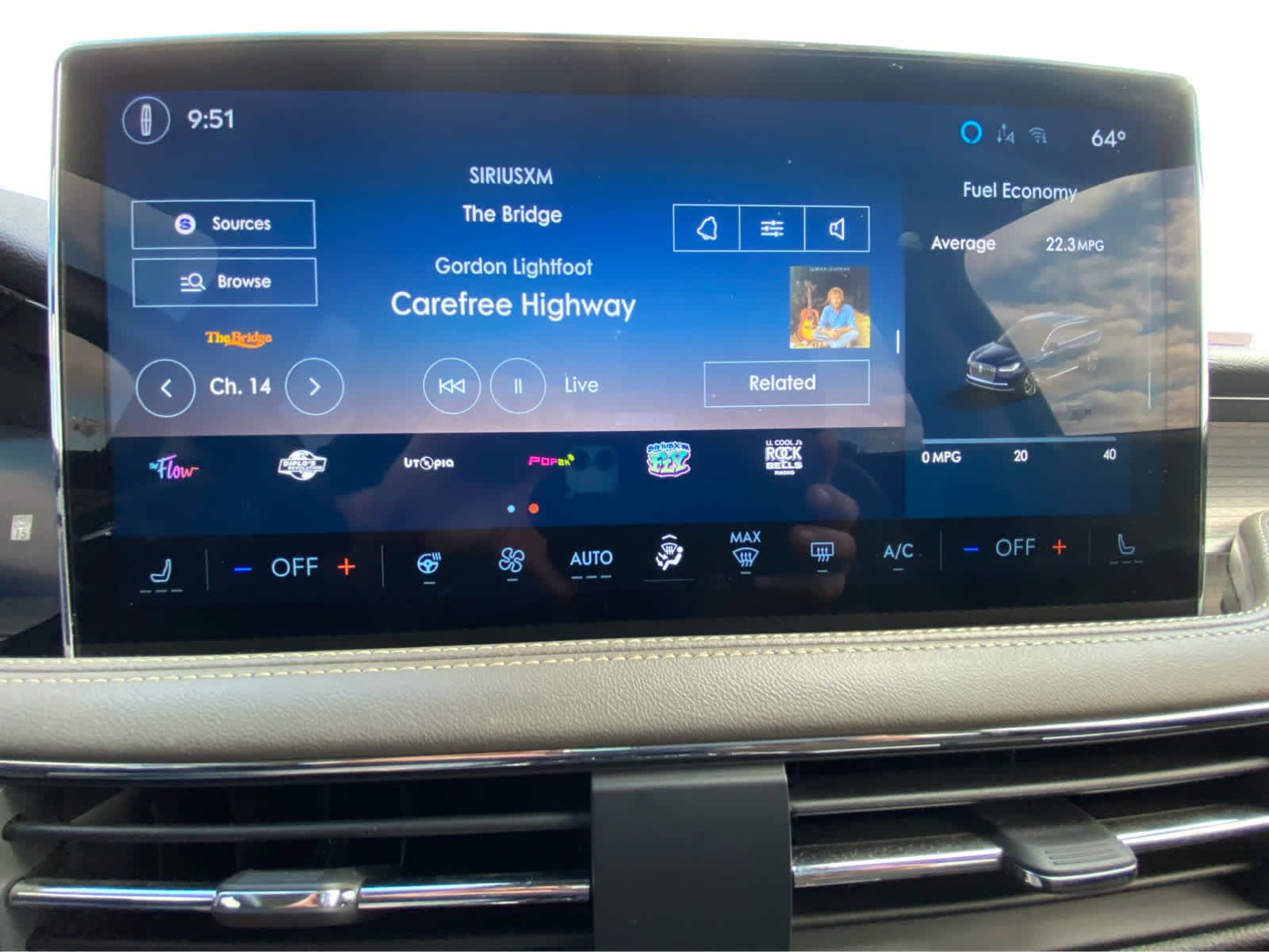 Used 2025 Lincoln Corsair Reserve w/ Jet Appearance Package AWD/4WD image 35