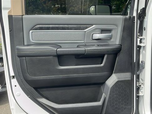 Used 2019 RAM 2500 Big Horn AWD/4WD image 21