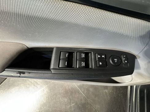 Used 2012 Honda Accord LX image 19