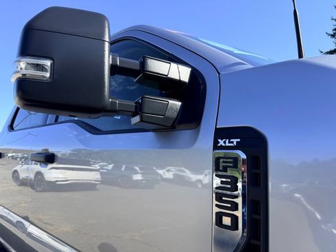 Used 2024 Ford F350 XLT AWD/4WD image 34