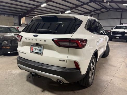 Used 2025 Ford Escape Platinum w/ Class II Trailer Tow Package image 6