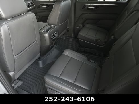 Used 2026 Chevrolet Suburban Z71 w/ Comfort Package AWD/4WD image 33