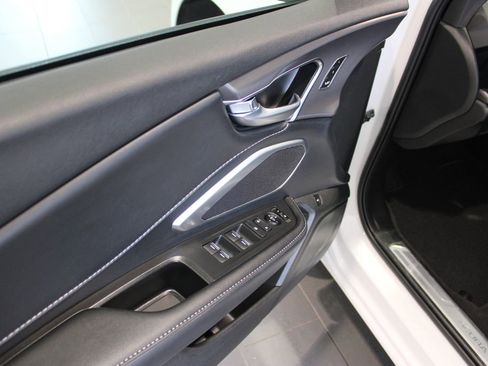 New 2026 Acura RDX SH-AWD image 27