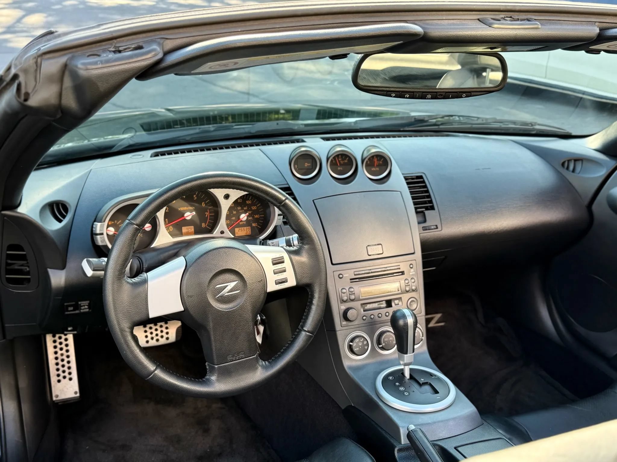 Used 2004 Nissan 350Z Touring RWD image 54