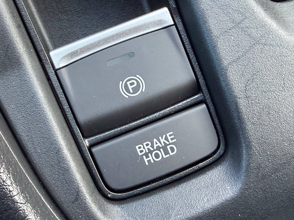 Used 2024 Honda Accord EX image 11