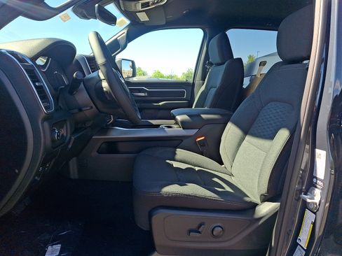 New 2026 RAM 1500 Big Horn AWD/4WD image 10