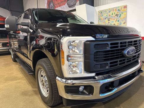 Used 2024 Ford F250 XL w/ XL Chrome Package RWD image 55