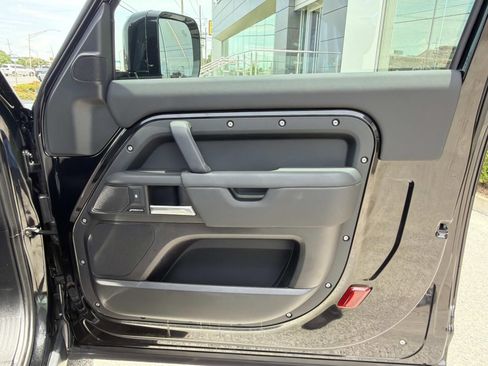 Used 2025 Land Rover Defender 90 S AWD/4WD image 14