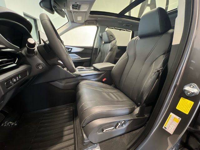 Certified 2026 Acura MDX w/ Technology Package AWD/4WD image 19
