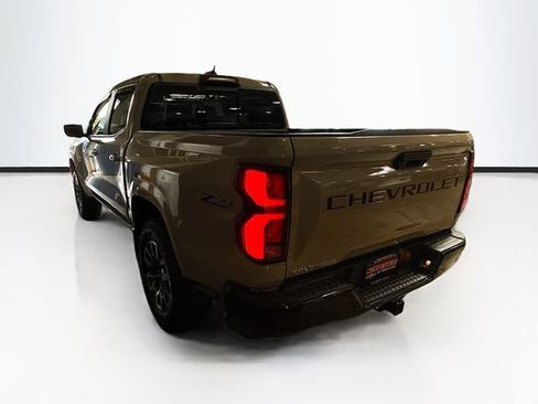 Used 2023 Chevrolet Colorado Z71 w/ Z71 Convenience Package 2 AWD/4WD image 8