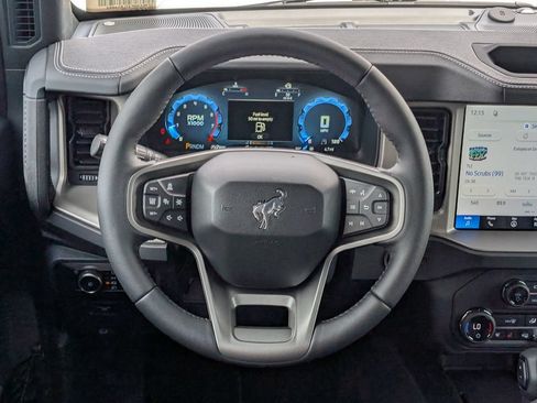New 2026 Ford Bronco Outer Banks AWD/4WD image 9