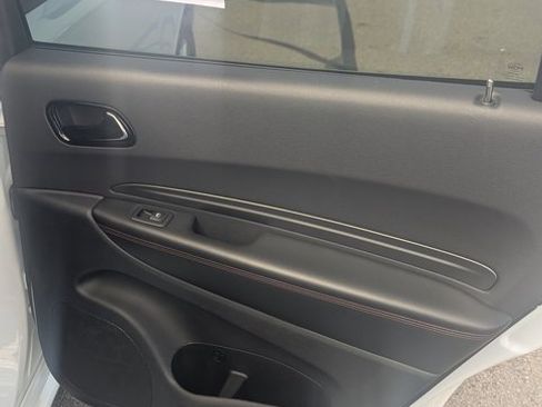 Used 2023 Dodge Durango GT image 7
