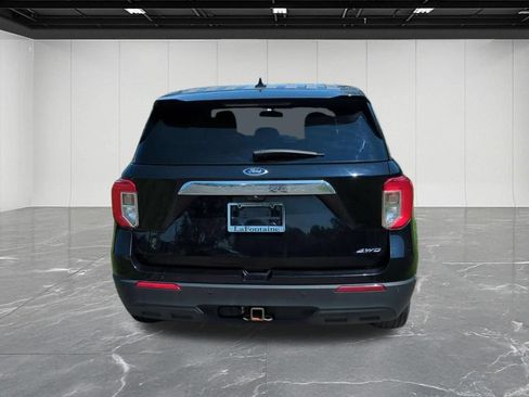 Used 2021 Ford Explorer 4WD w/ Class III Trailer Tow Package image 4