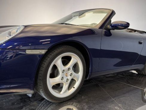 Used 2002 Porsche 911 Cabriolet image 19