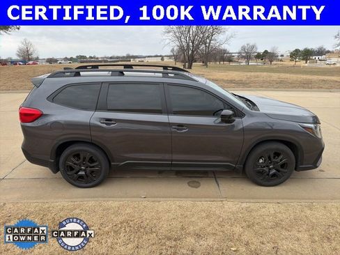 Used 2025 Subaru Ascent Bronze Edition w/ Onyx Package image 2