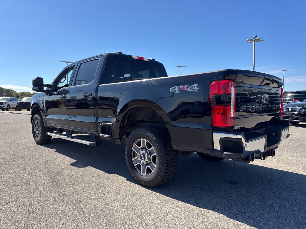 Used 2026 Ford F250 Lariat AWD/4WD image 4