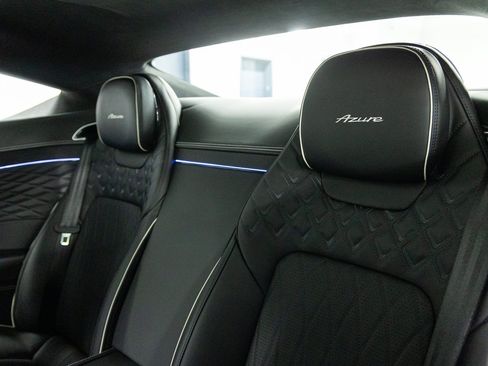 Certified 2026 Bentley Continental GT AWD/4WD image 33