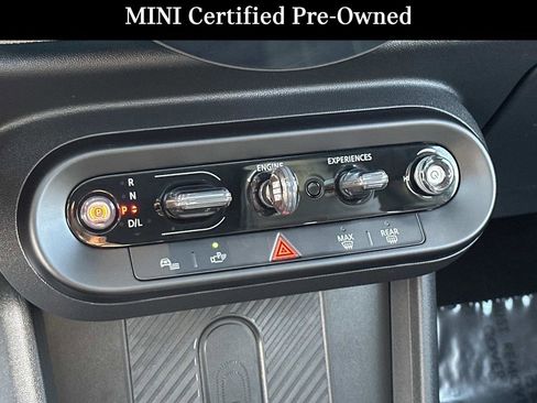 Used 2025 MINI Cooper 2-Door Hardtop image 13