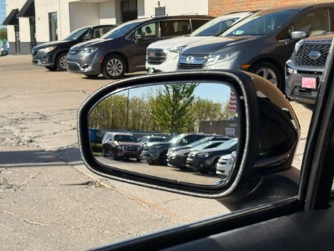 Used 2019 Ford Fusion S FWD image 38