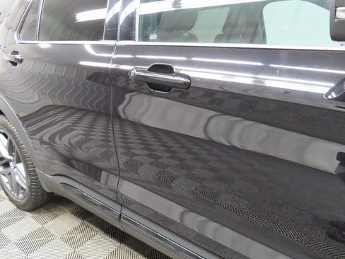 Used 2025 Ford Explorer ST image 31