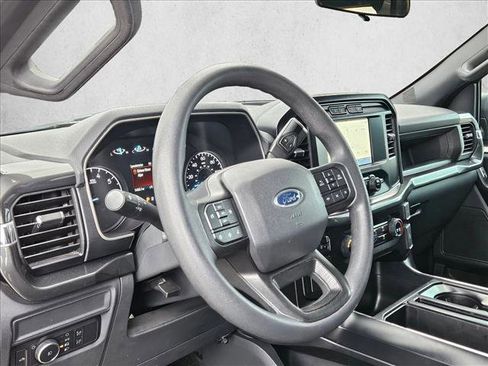 Used 2022 Ford F150 XL w/ STX Appearance Package RWD image 9