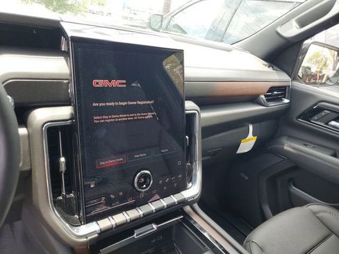 New 2026 GMC Yukon Denali AWD/4WD image 26