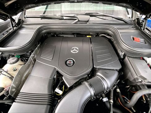 Certified 2025 Mercedes-Benz GLE 450e 4MATIC image 18
