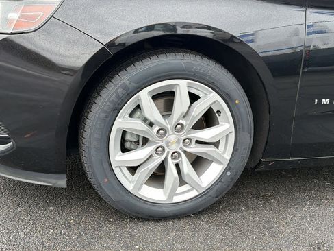 Used 2019 Chevrolet Impala LT image 9