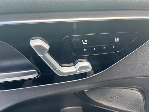 Used 2024 Mercedes-Benz C 300 C 300 image 23