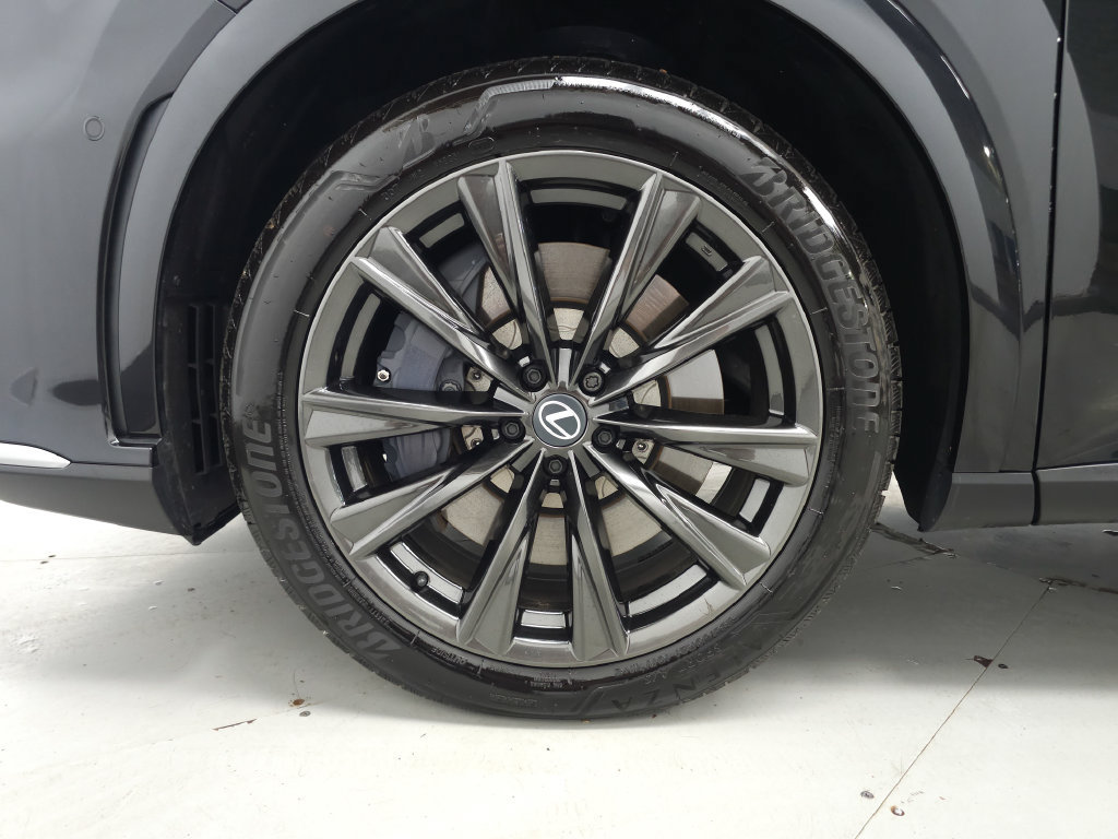 Used 2026 Lexus RX 350 F Sport w/ Convenience Package AWD/4WD image 33
